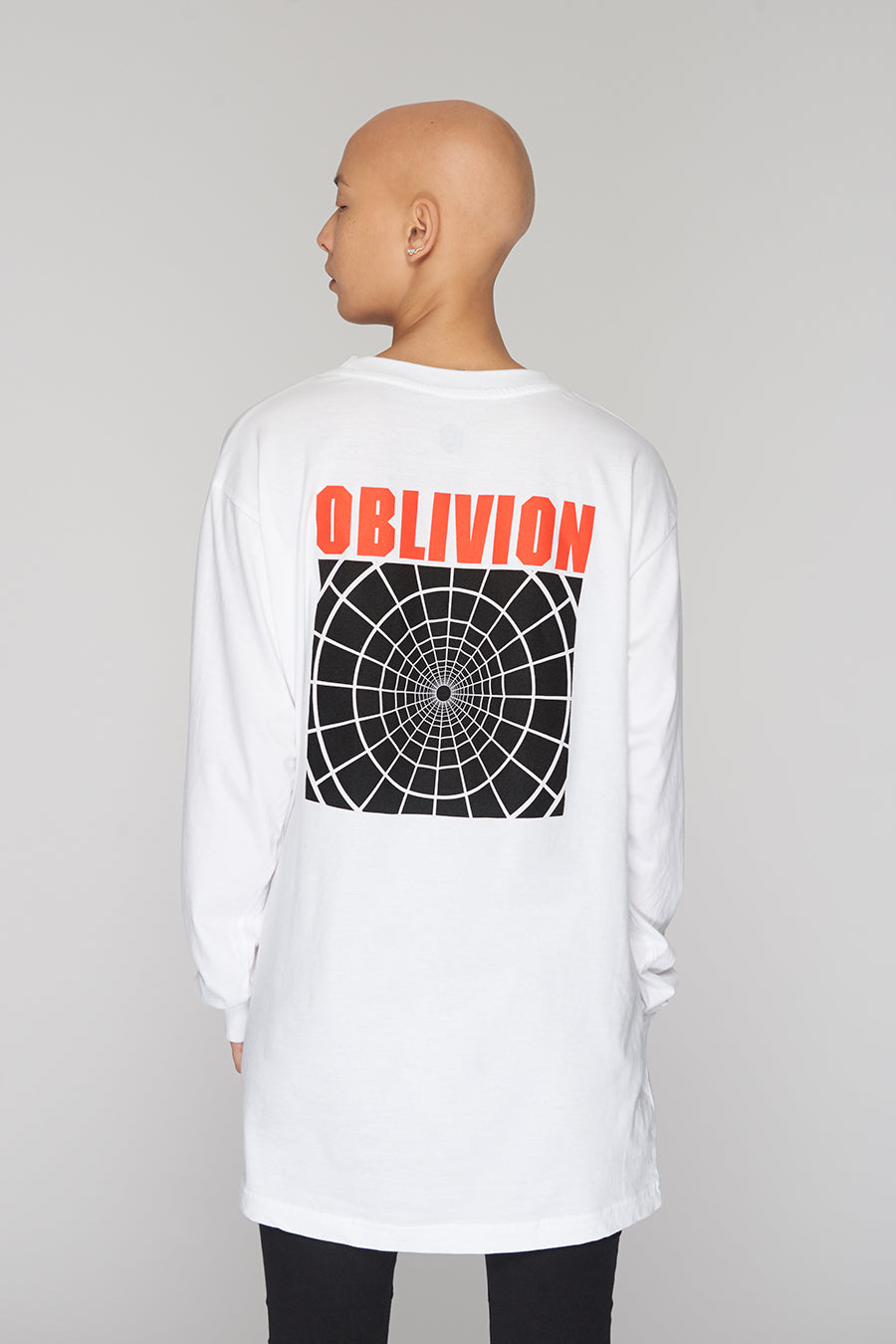 Oblivion Long Sleeve (W)