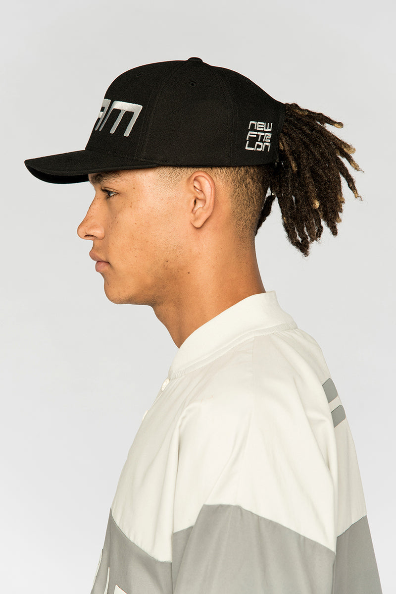 NEW FTR X NOVELIST FAM CAP (BLACK)